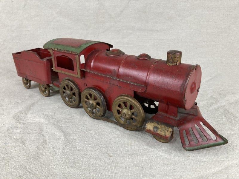 Early 1900s Red Tin Steam Engine Train (1 of 12)