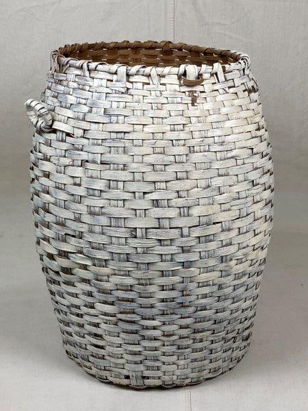 Painted Country Feather Basket (1 of 8)