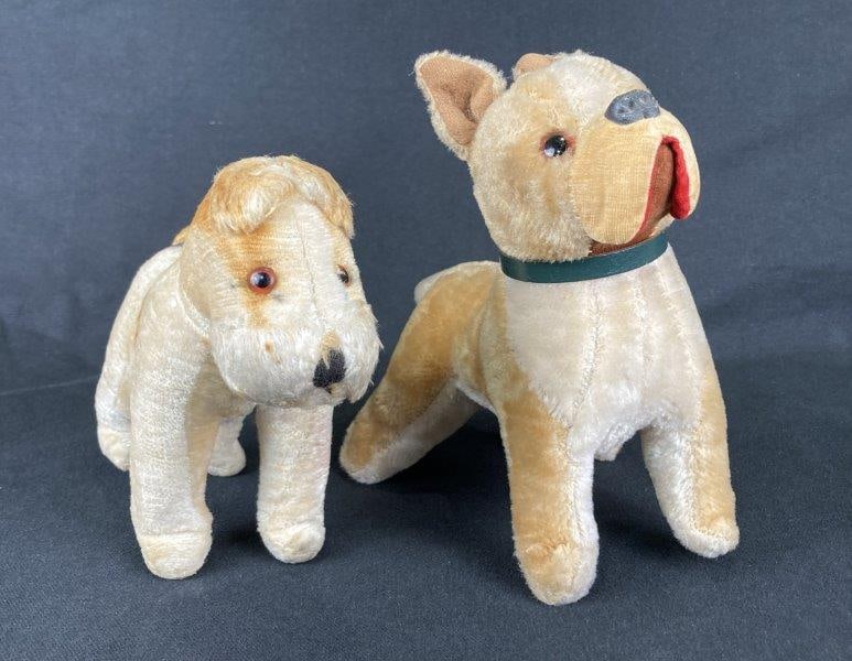 Vintage Stuffed Dog Toys (1 of 18)