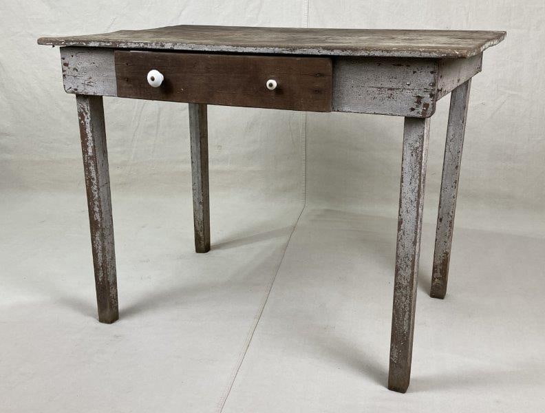 Painted Country One-Drawer Table (1 of 10)