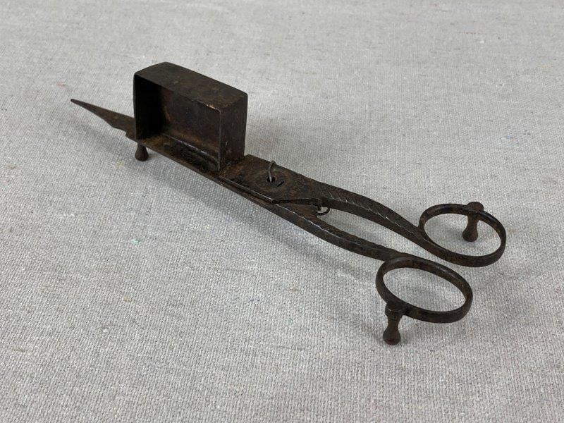 Vintage Candle Snuffer Scissors (1 of 8)