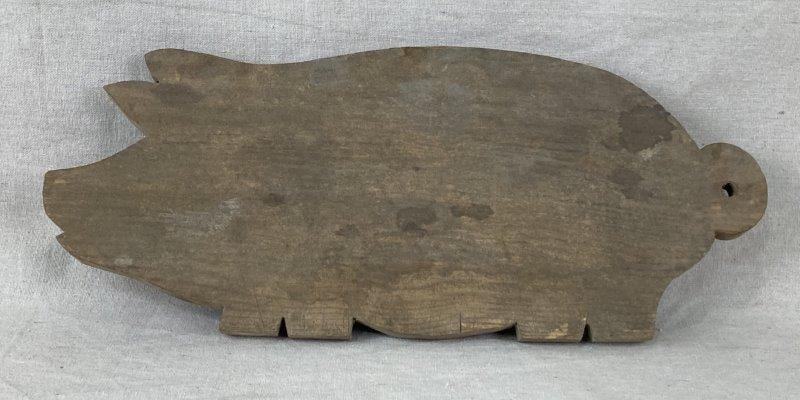 Pig Cutting Board (1 of 5)