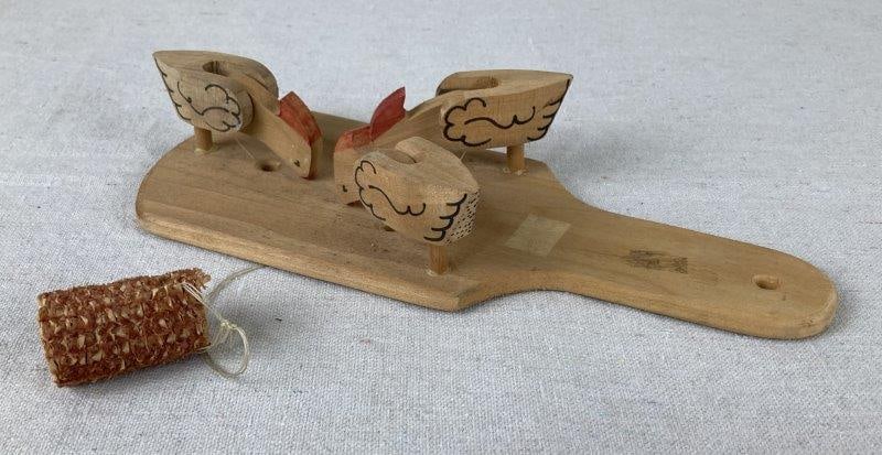 Folk Art Pecking Chicken Toy (1 of 9)