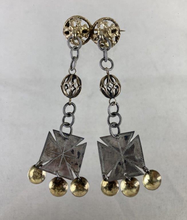 Norwegian Solje Wedding Brooch: Antique Norwegian Solje cross brooch featuring traditional 19th-century craftsmanship, including the historic extended C-clasp. Designed with classic Solje elements such as iron-cross motifs and prote