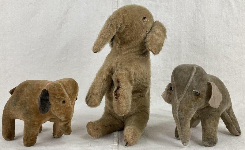 Antique Stuffed Elephants (1 of 20)
