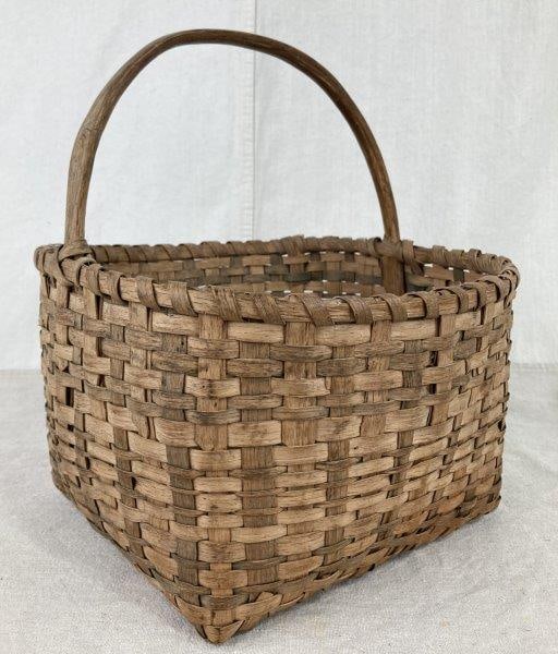 Country Gathering Basket (1 of 5)