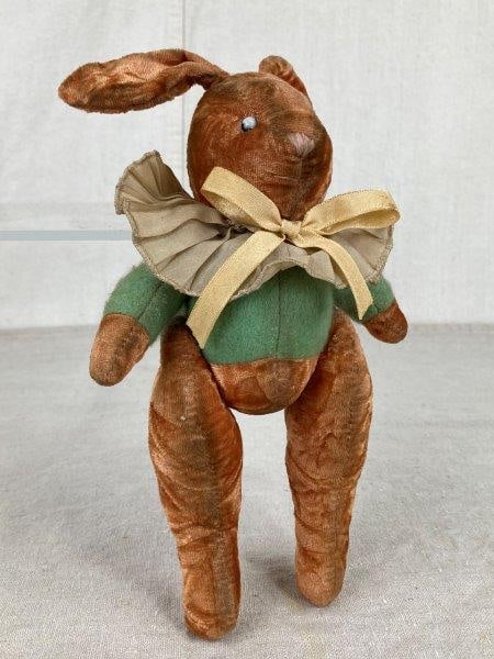 Antique Velvet Rabbit (1 of 6)