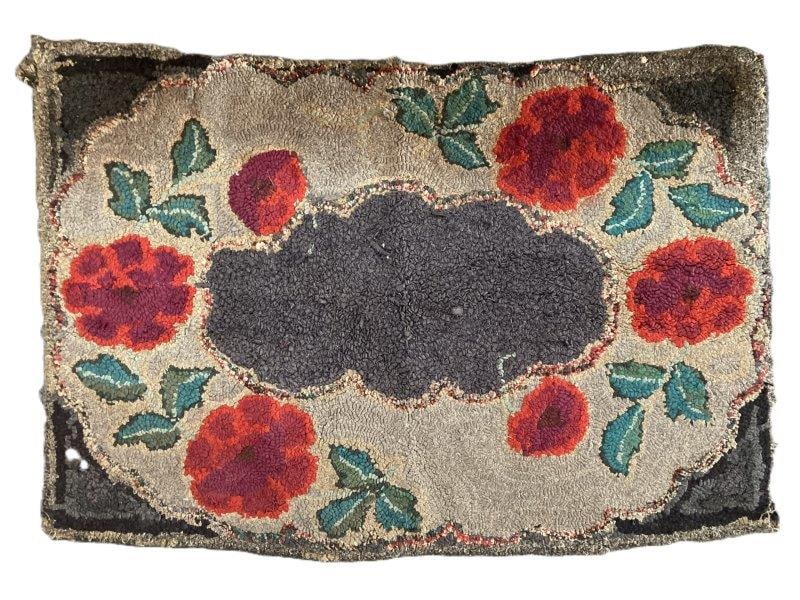 Vintage American Hand-Hooked Rug (1 of 5)