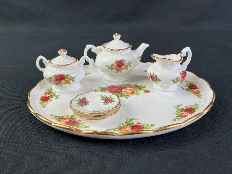 Royal Doulton Old Country Roses Miniature Tea Set (1 of 5)