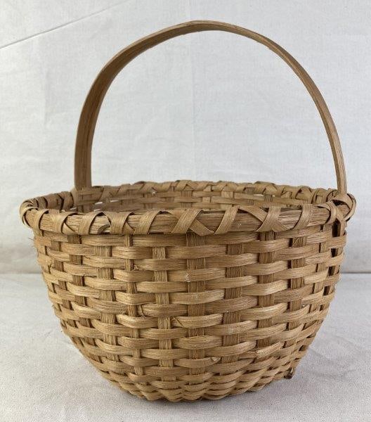 Country Gathering Basket (1 of 7)