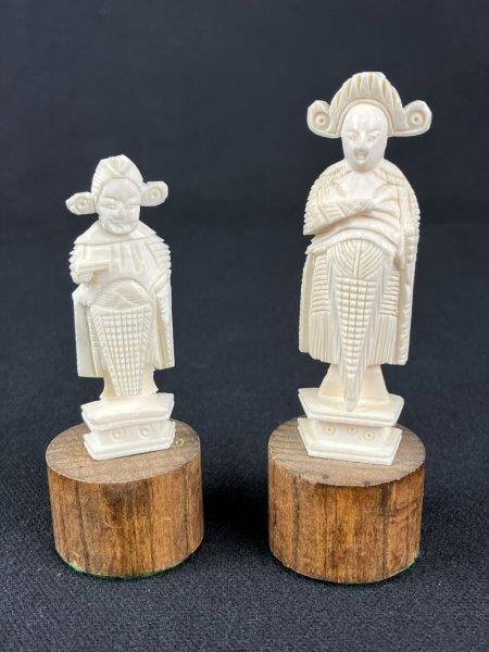 Pair of Chinese Carved Bone Figure (1 of 8)