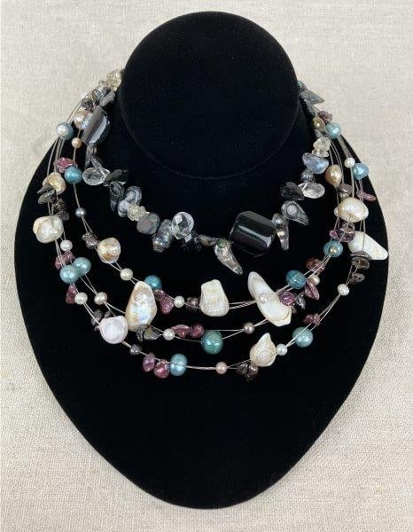 Baroque Pearl Necklaces (1 of 5)