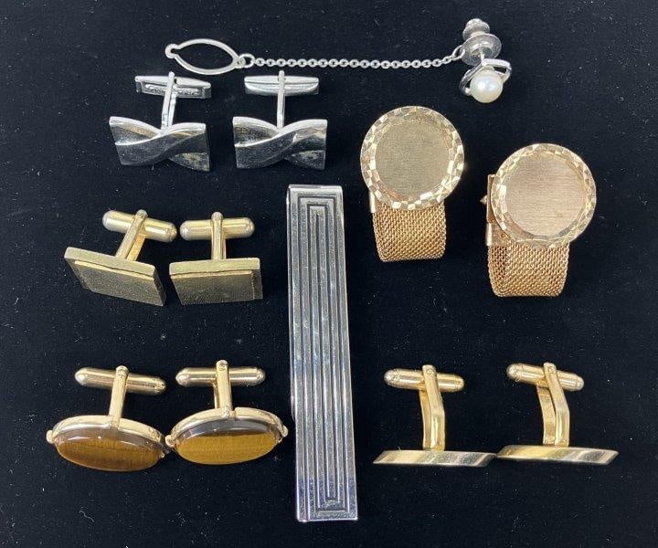 Vintage Cufflinks and Tie Clips (1 of 12)
