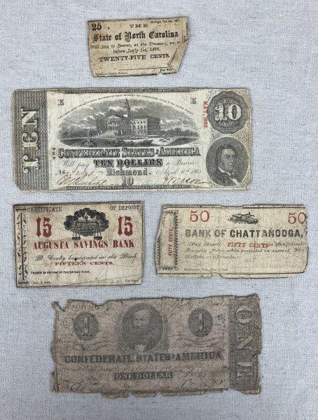 Four Civil War–Era Confederate Bills (1 of 11)