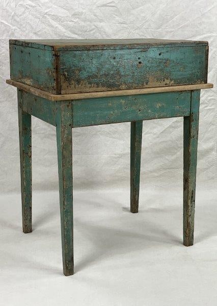 Southern Biscuit Board Table (1 of 10)