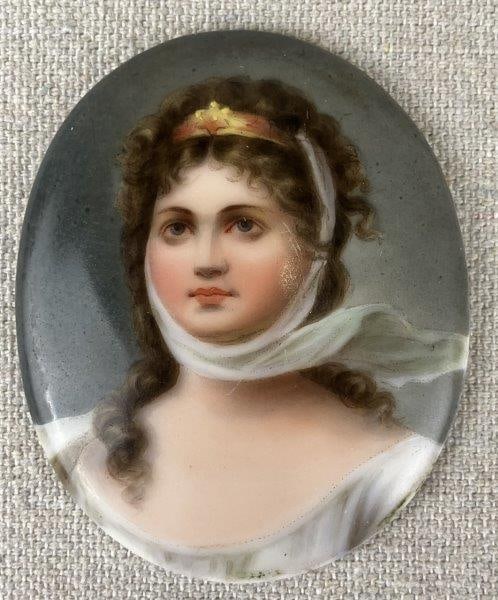 Queen Louise of Mecklenburg-Strelitz Portrait Miniature: A portrait miniature depicting Queen Louise of Mecklenburg-Strelitz, painted on porcelain with careful attention to detail and refined execution. Possibly a Grand Tour souvenir from Germany, the work