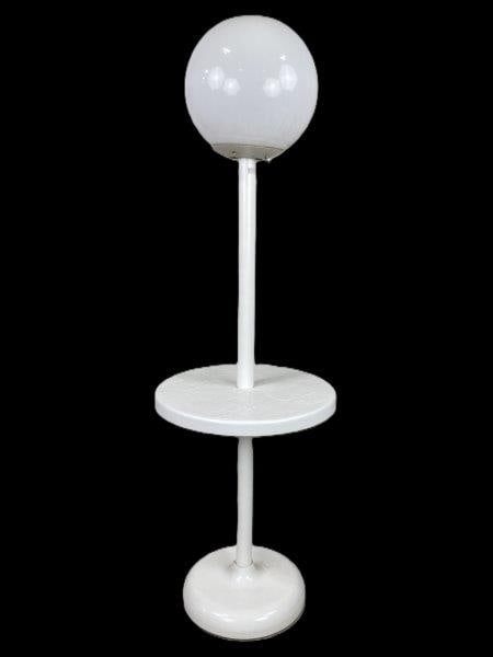Mid-Century Modern Olympia Luna I Floor Lamp with Table: A Mid-Century Modern Olympia Luna I lamps, often associated with Space Age design and compared to the aesthetic popularized by designers such as Robert Sonneman. The lamp features a sleek, minimalist