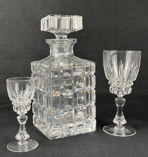 Atlantis Helsinki Crystal Decanter and Two Goblets (1 of 8)