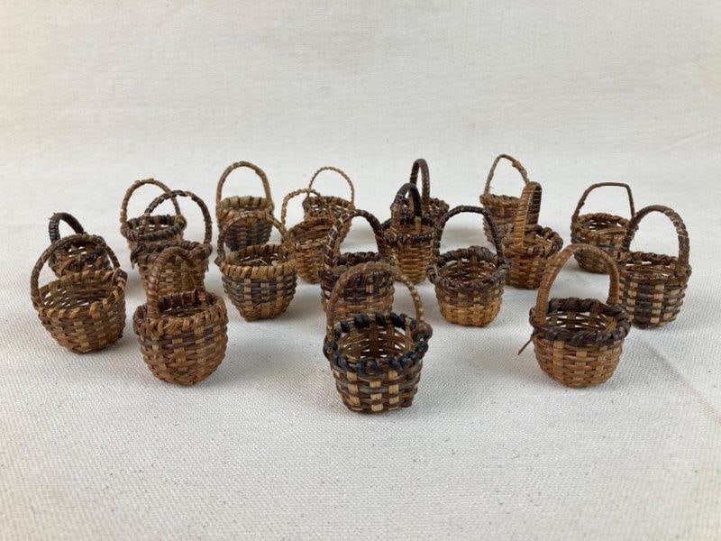 Miniature Country Baskets (1 of 8)