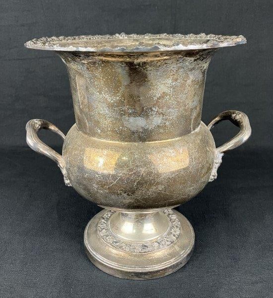 Silver-Plated Champagne Bucket (1 of 9)