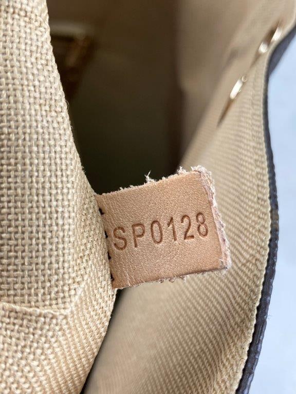 Louis Vuitton Graceful PM Shoulder Bag - 11