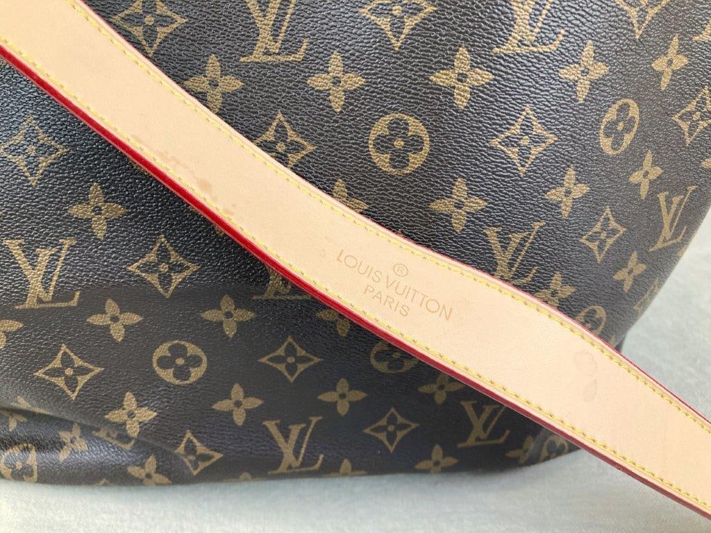 Louis Vuitton Graceful PM Shoulder Bag - 6