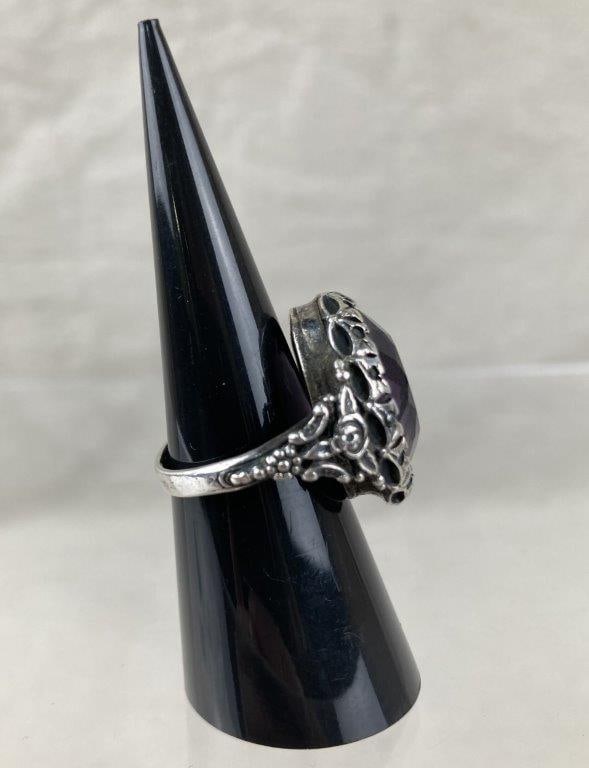 Art Nouveau Style Amethyst Ring - 3