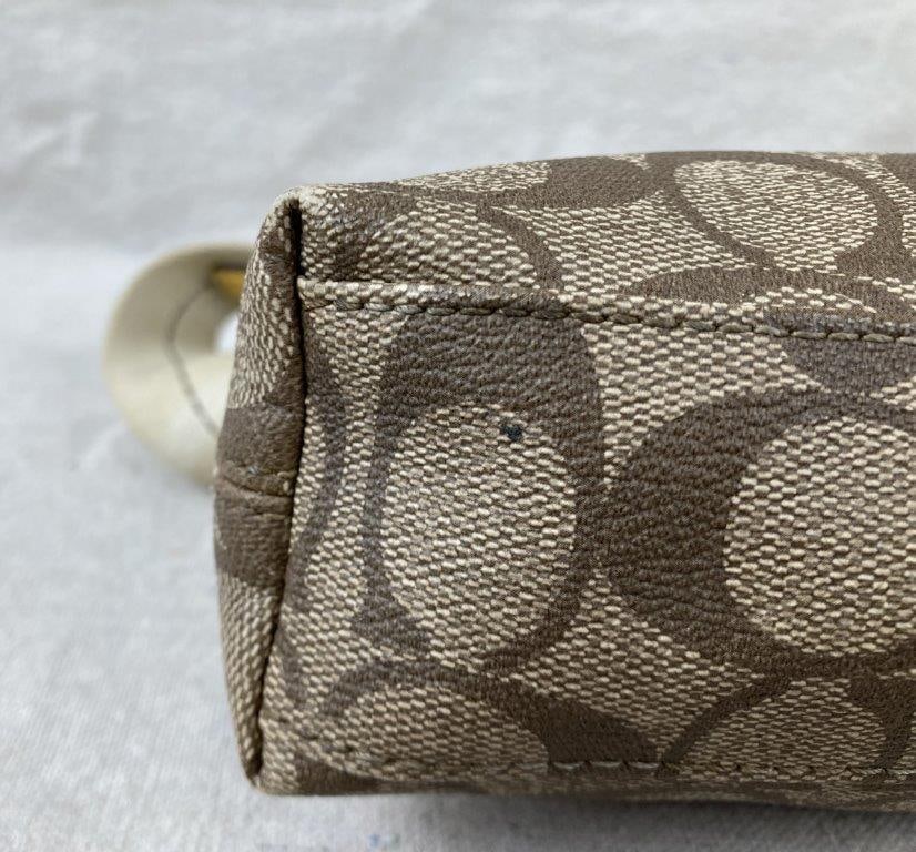 Vintage Coach Signature Stripe Shoulder Bag - 13