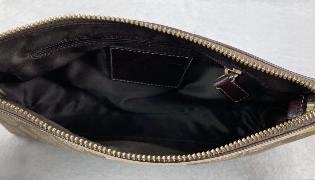 Vintage Coach Signature Stripe Shoulder Bag - 6