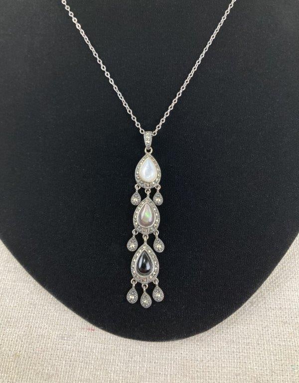 Vintage Art Deco Teardrop Necklace - 2