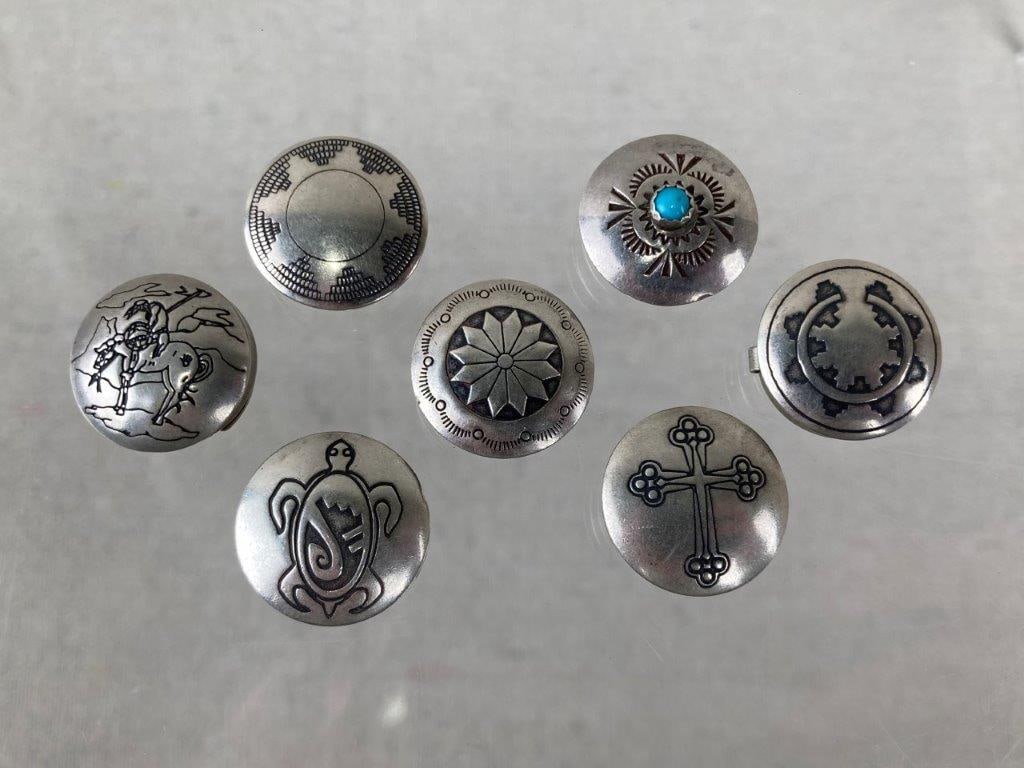 Southwest-Style Concho Button Covers (1 of 2)