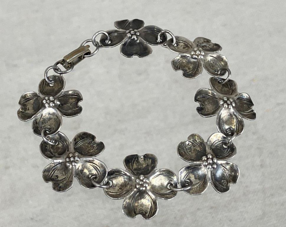 Stuart Nye Sterling Silver Artisan Dogwood Flower Bracelet (1 of 6)