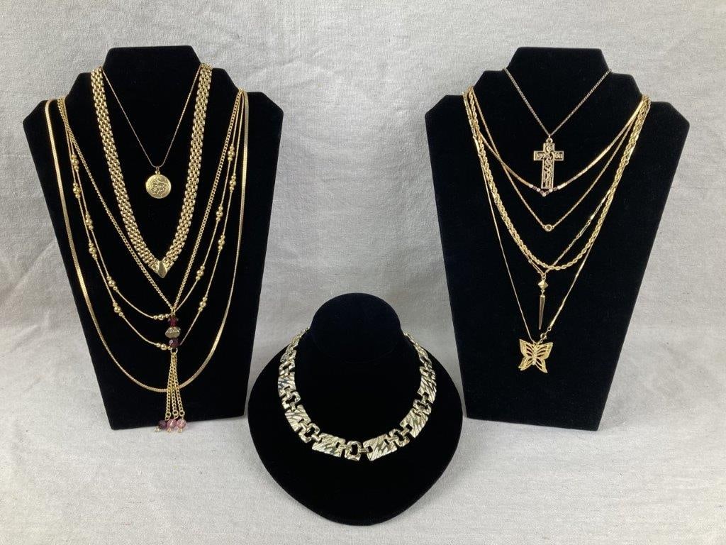 Twelve Goldtone Necklace Assortment (1 of 9)