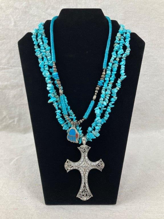 Two Southwestern-Style Necklaces (1 of 7)