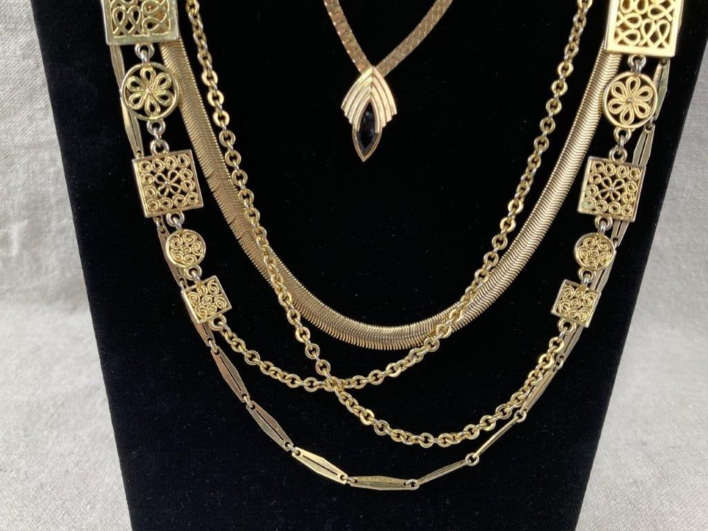 Fourteen-Piece Goldtone Costume Jewelry Assortment - 2