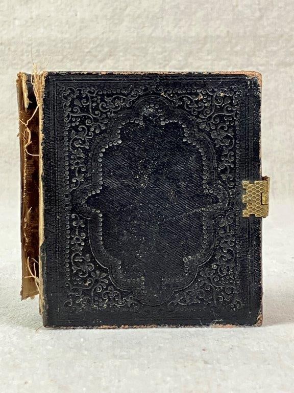 Late 19th Century J. E. Tilton and Co Gem Tintype Photo Album - 2