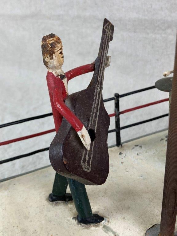 Folk Art Metal Musician Lamp - 4