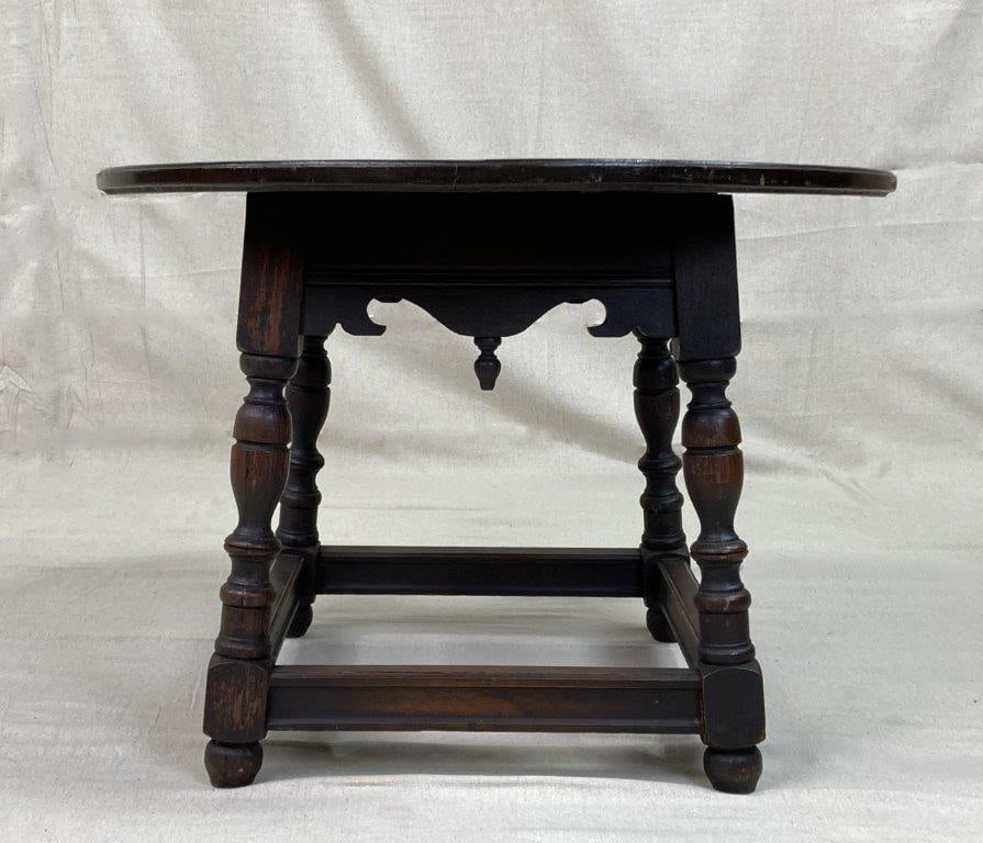 19th Century English Oak Table - 8