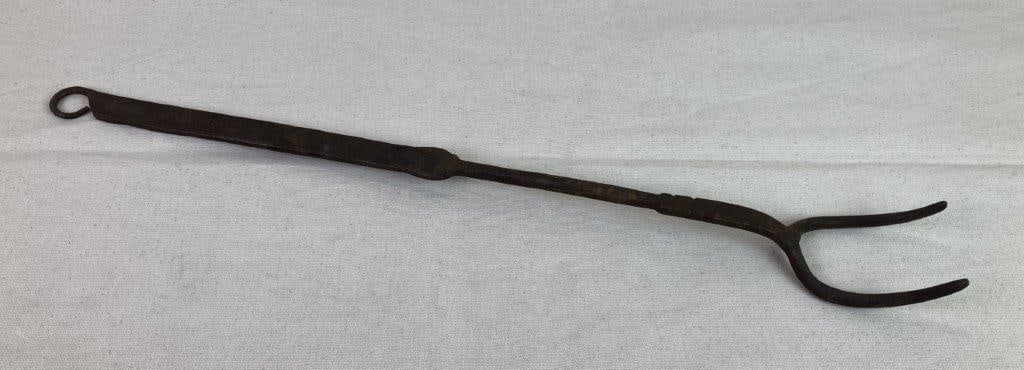 Hand Wrought Iron Meat Fork (1 of 4)