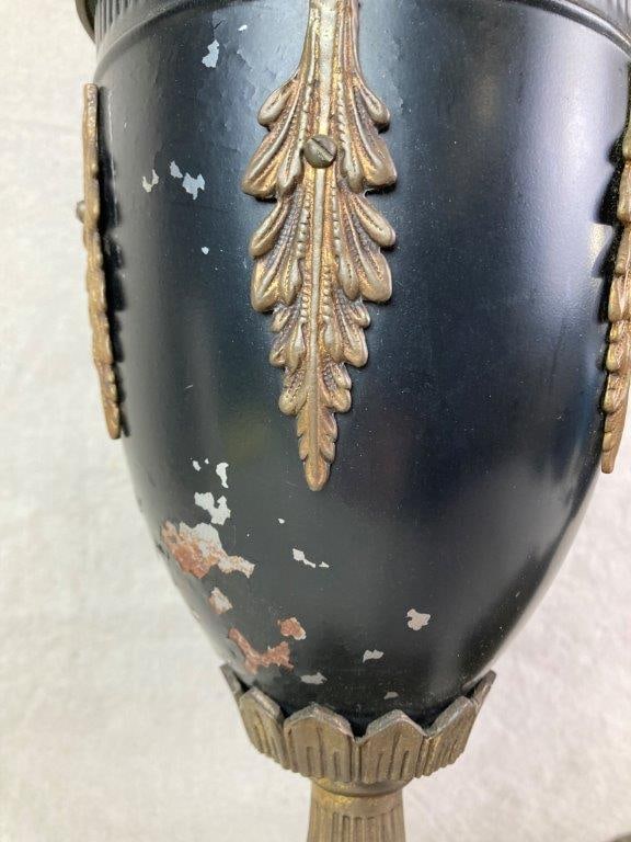 Pair of 19th Century Neoclassical Style Urn Lamps - 10