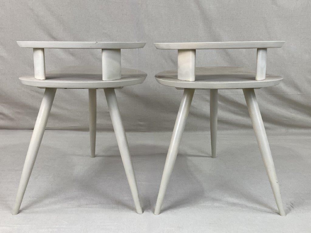 Pair of Mid Century Modern Sculpted table - 4