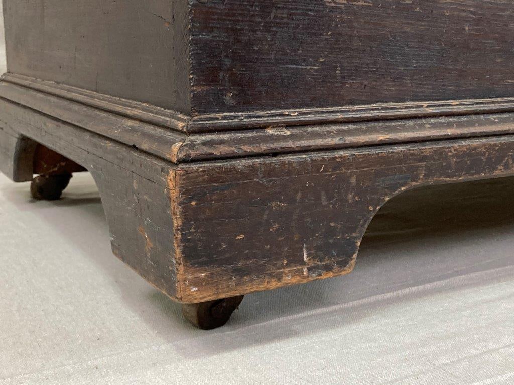 19th Century Southern Painted Blanket Chest - 6