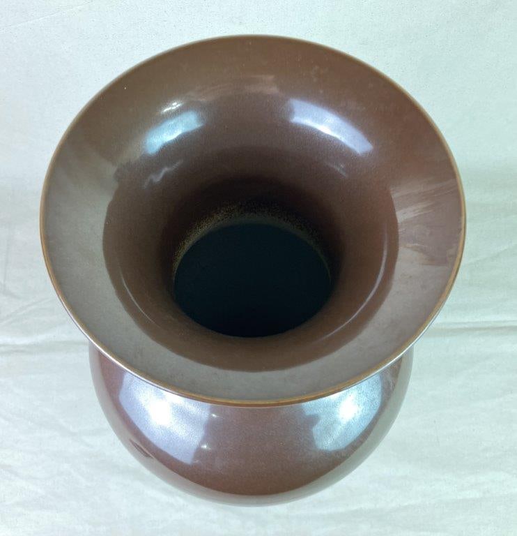 Chinese Ceramic Vase - 3