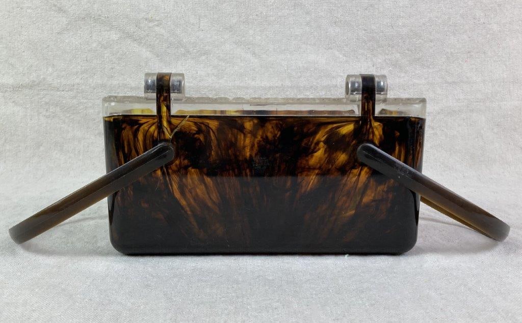 Vintage Lucite Box Purse - 7
