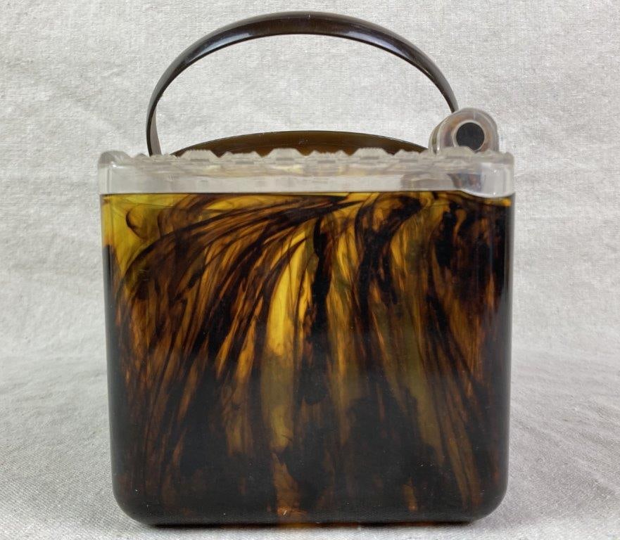 Vintage Lucite Box Purse - 9