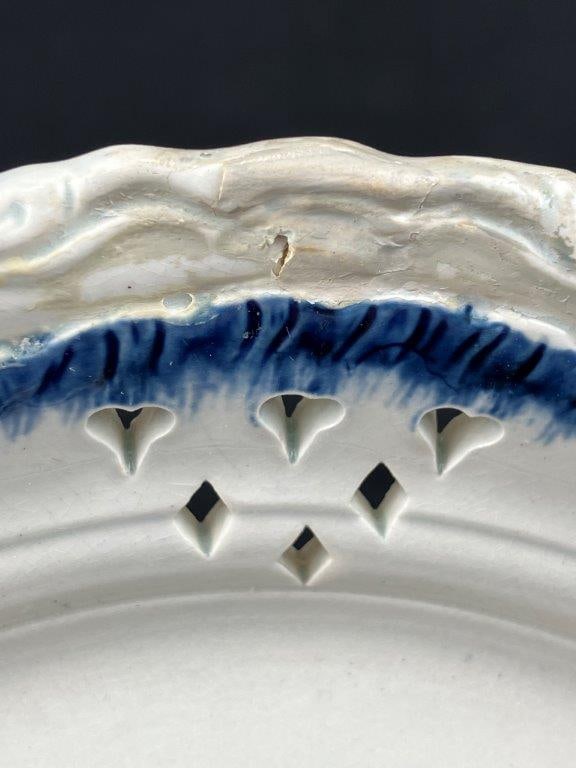 Staffordshire Pearlware Blue Pierced Decorated Bowl, Early 19th Century - 2