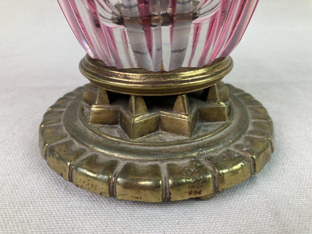 Vintage Cranberry Glass Table Lamp - 3