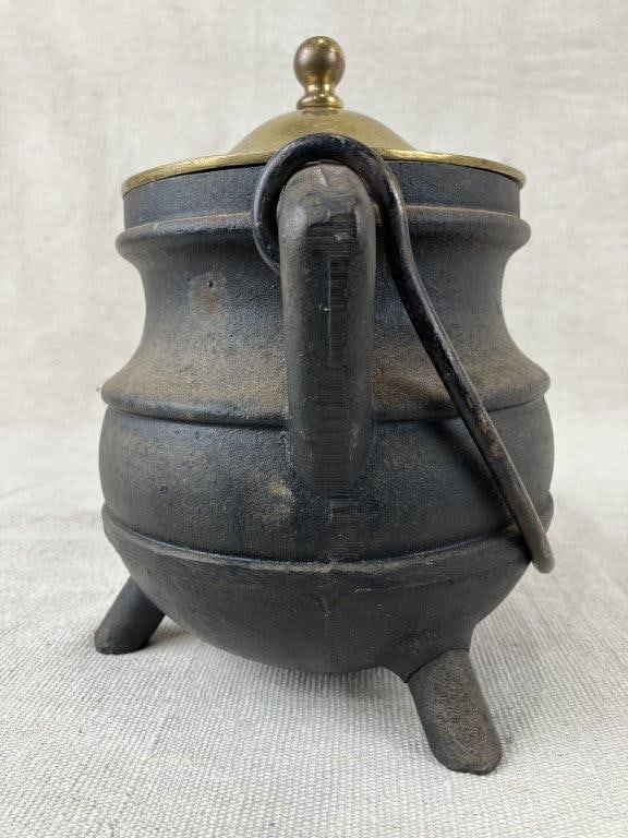 Cast Iron Fire Starter Smudge Pot - 7