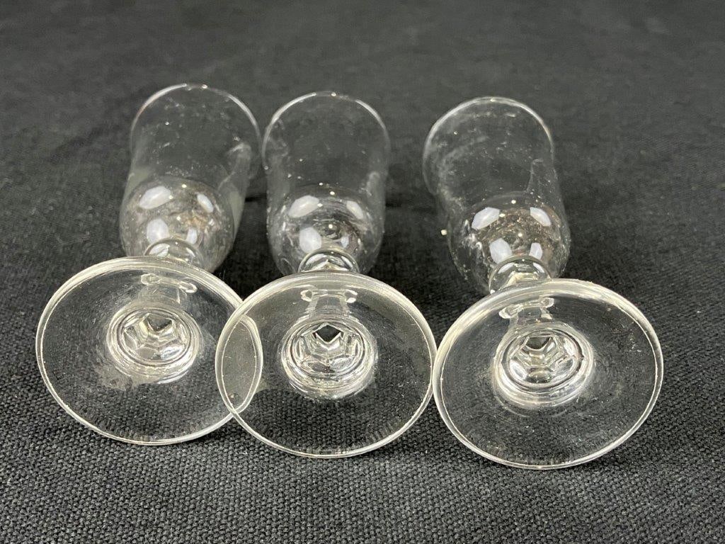 Liquor Cellar Including Decanters and Glasses - 18
