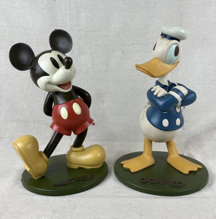 Disney Mickey and Donald Duck Figurines (1 of 15)